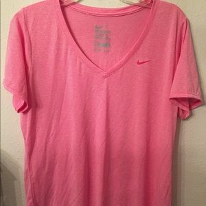 The Nike Tee XL
